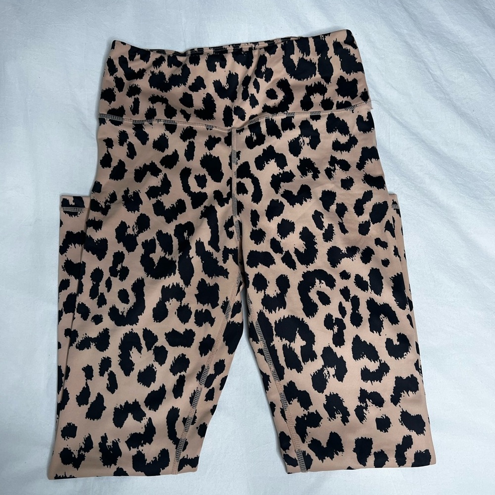 Allfenix cheetah leggings